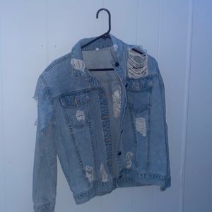 Perfect jean jacket for summer time